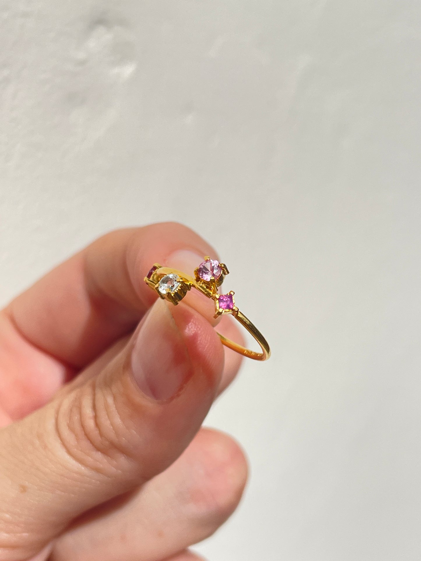 Galaxy Ring Gold with Pink Sapphires - size 7