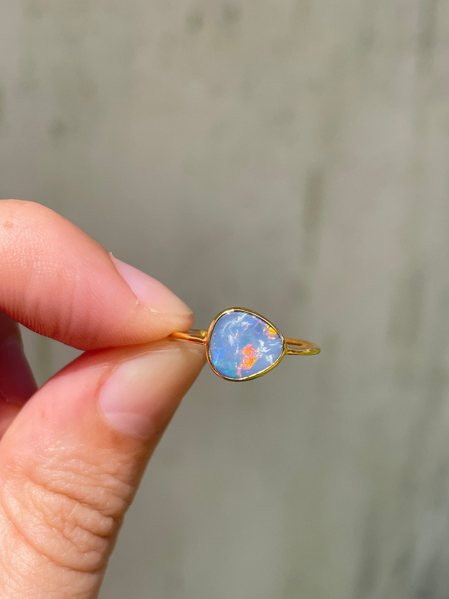 Opal Ring Gold Large - 2 -size 6.5