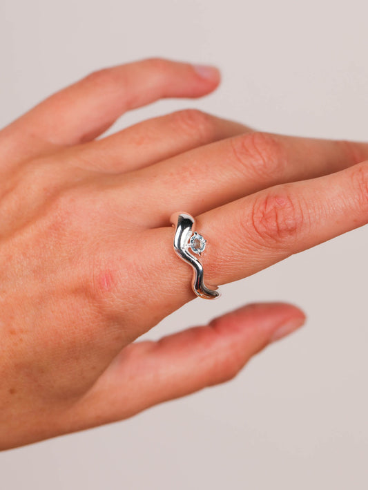 Wave Ring Silver with single Sapphire Stone # 3 | Size 7.5